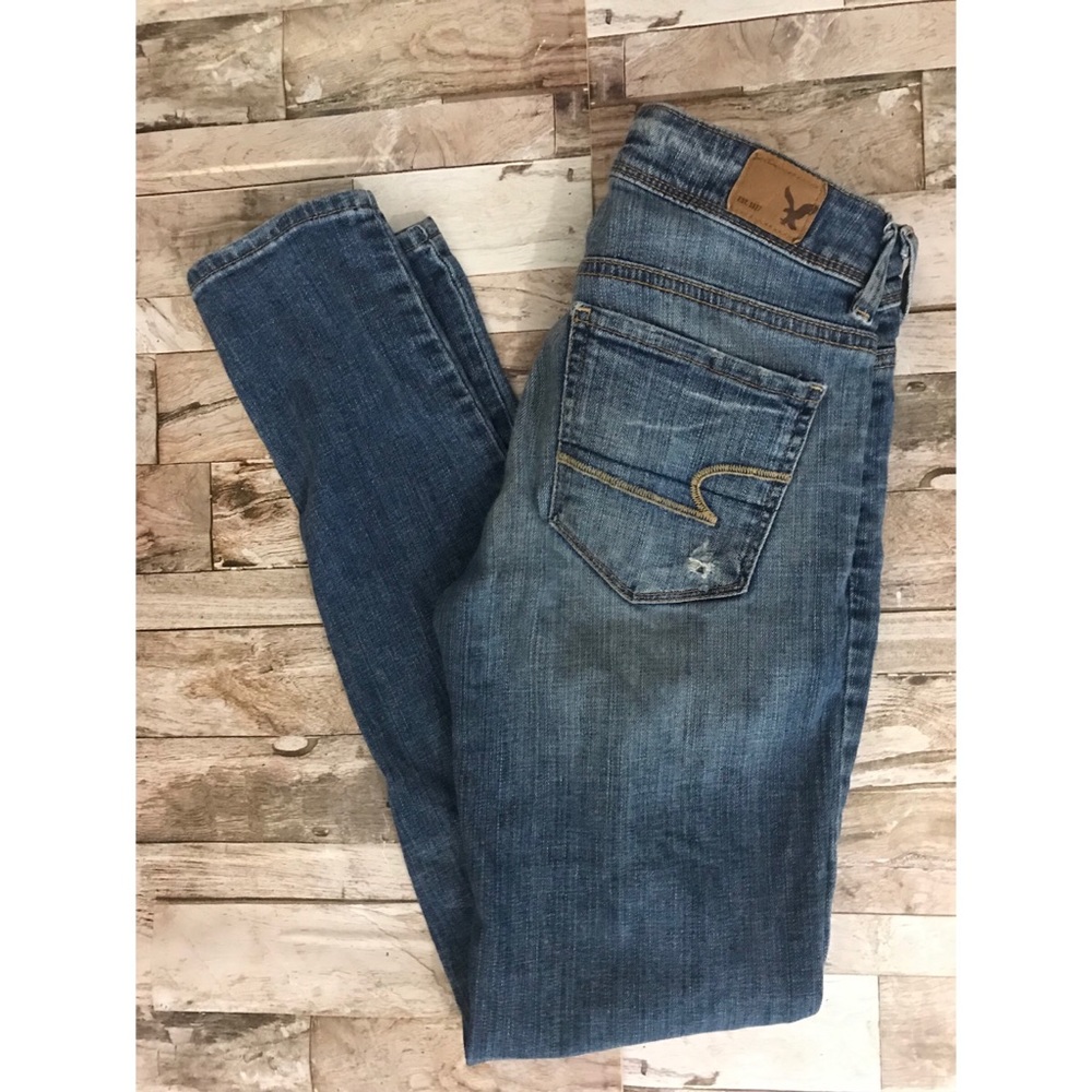 AE Distressed Super Skinny Jeans Sz 00